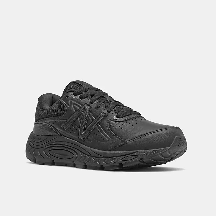 840v3 - Black Hiking Shoes For Wet Conditions