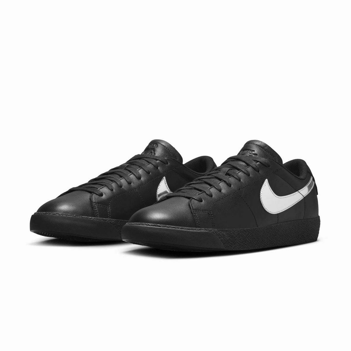 '  Dancer Skateboards SB Zoom Blazer Low 'Black Metallic Silver' Indoor Soccer Shoes Nike
