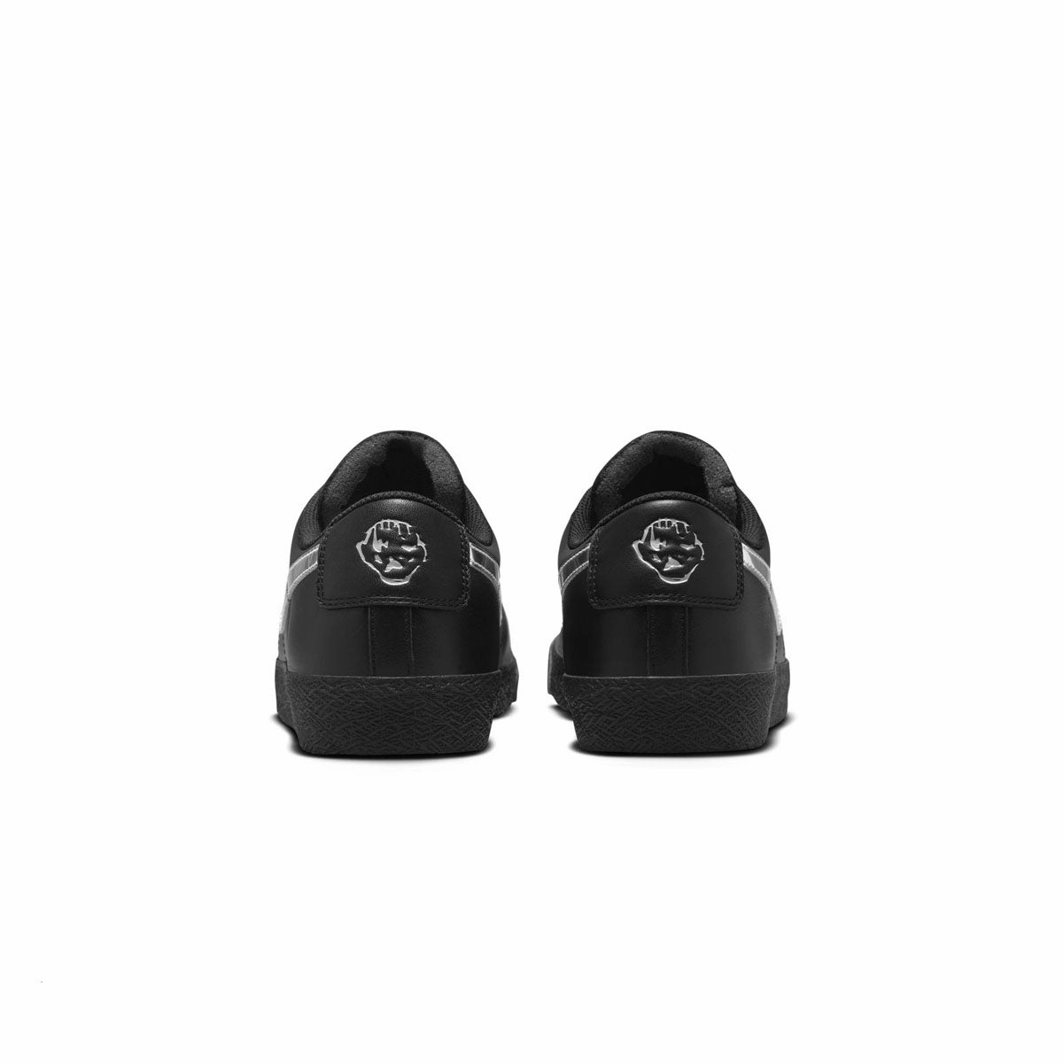 '  Dancer Skateboards SB Zoom Blazer Low 'Black Metallic Silver' Nike Pump Shoes