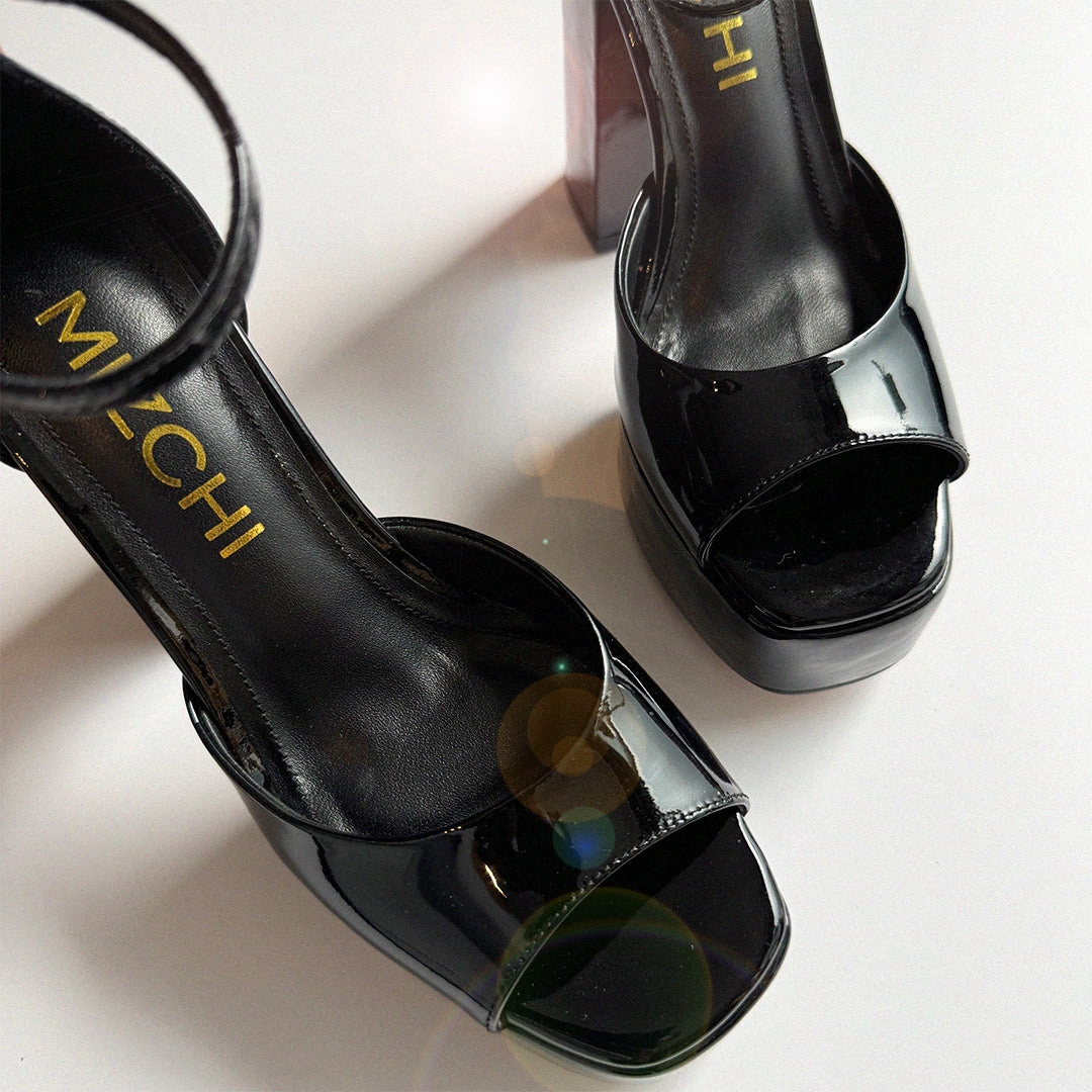 Velvet High Heel Shoes *LAURANCE - black patent platform