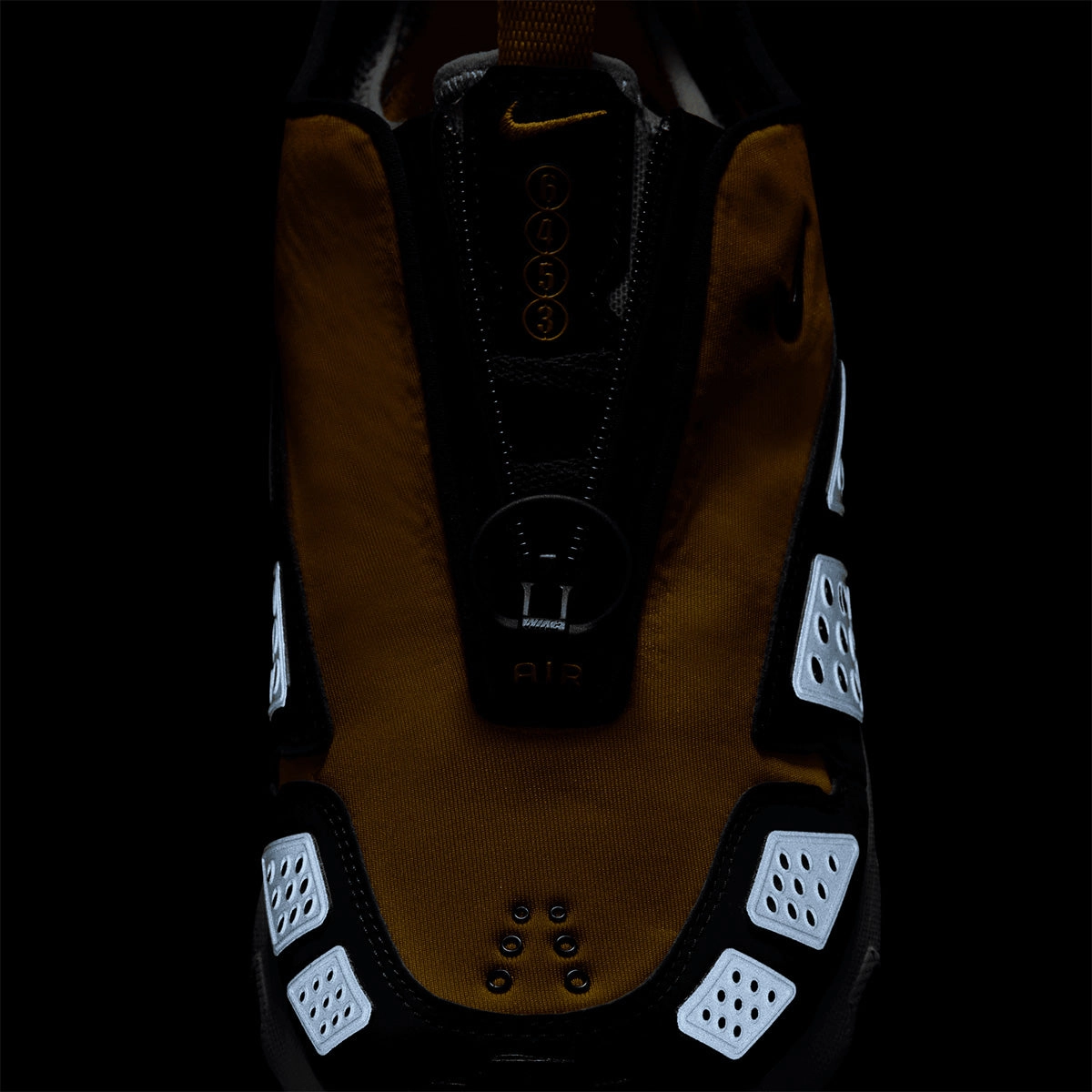 Shane O'neill Nike Sb Air Max SNDR 'Canyon Gold Deep Ocean'