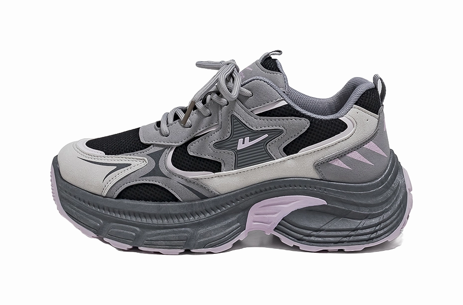 Warrior Low top Chunky Sneakers Women's Silver Gray Black