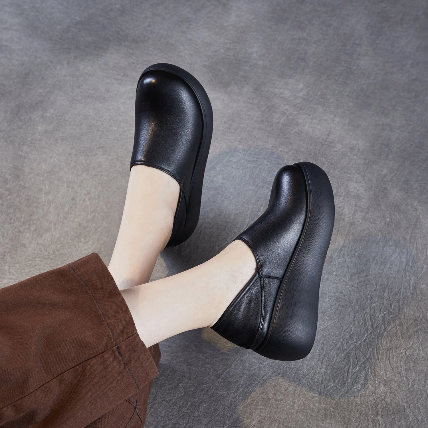 Business Casual Waterproof Shoes Women's Retro Plain Leather Casual Platform Shoes