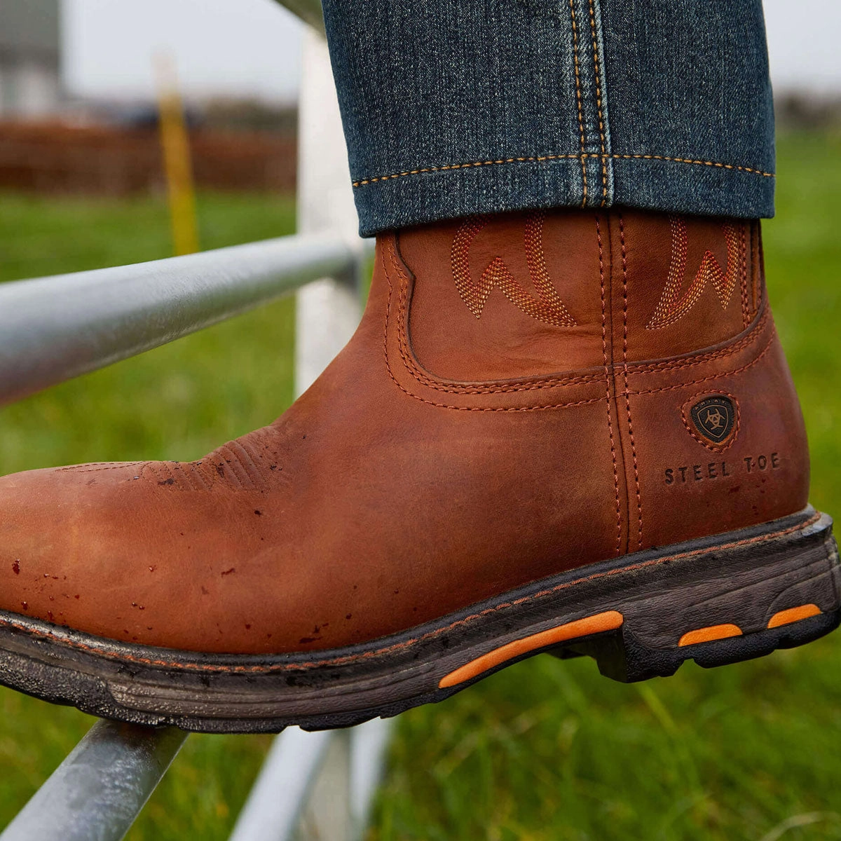 Extreme Weather Work Boots ARIAT Workhog Wide Square Toe Work Boots - Mens H2O Steel Toe Cap - Toast