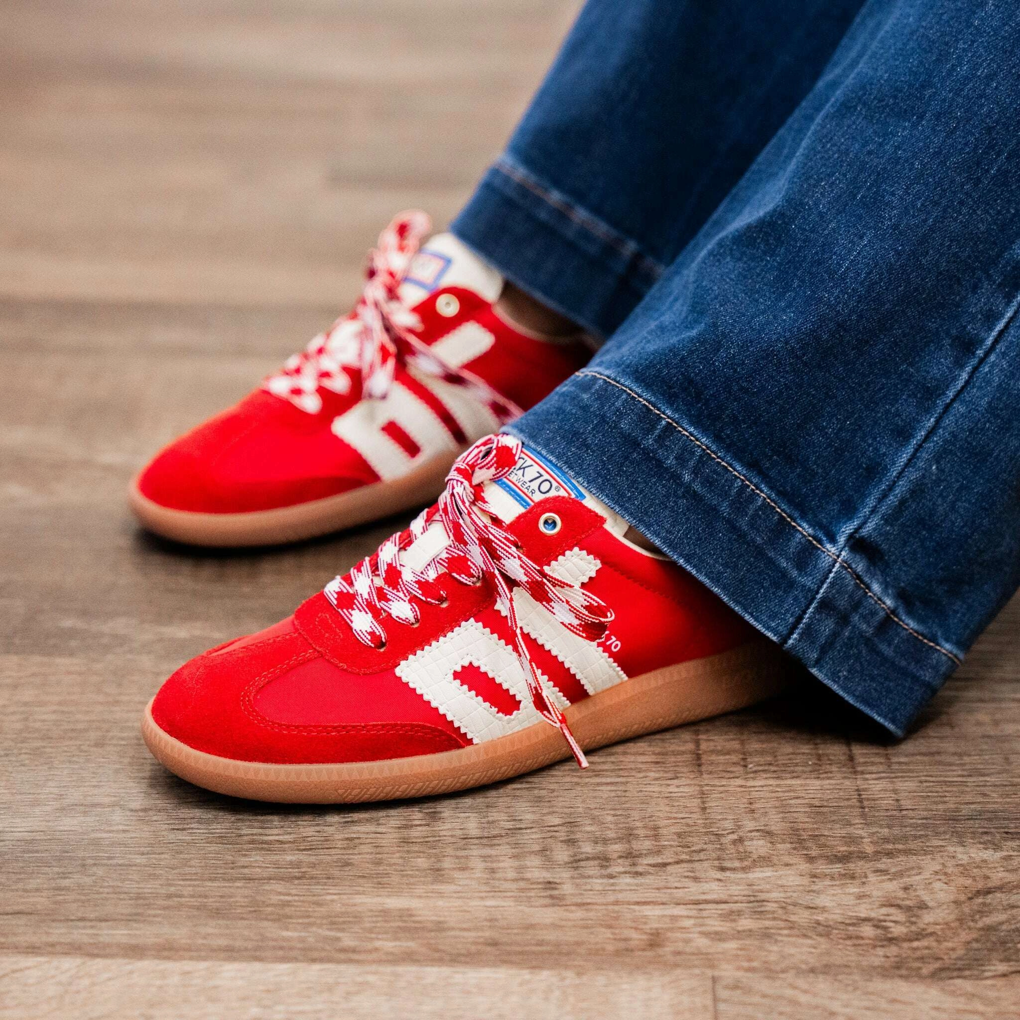 Simple Casual Shoes BACK 70 - Ghost in red