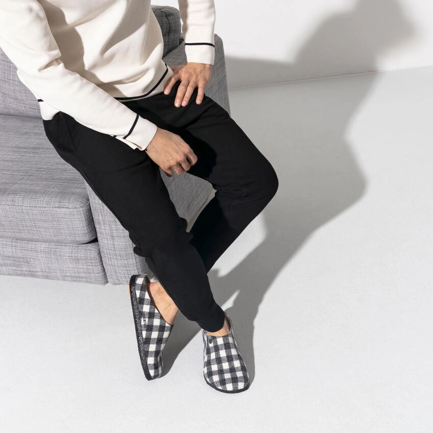 Birkenstock Zermatt Shearling (Women's) - Plaid White Birkenstock Zinfandel