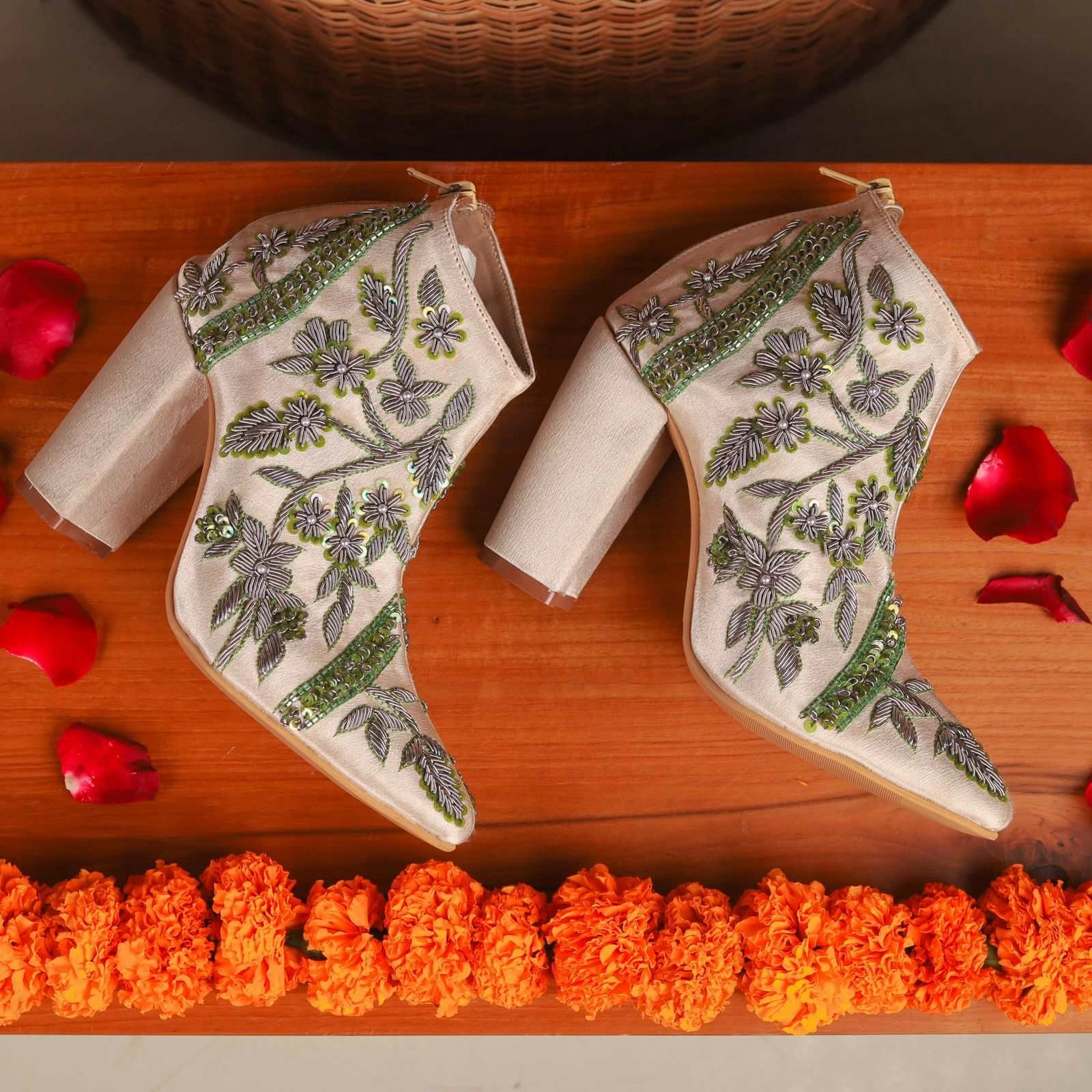 Air Max Flyknit Racer Casual Shoes Bridal Swag (boots Blocks beige Embroidery Bridal wedding Shoes )