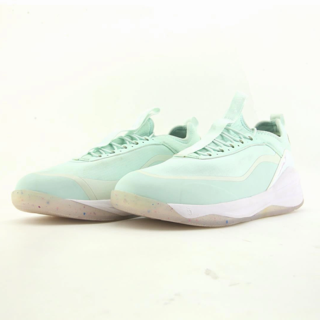Sale  Walking Clove  - Women Aero's Shoes - Limited Edition - Mint Holographic
