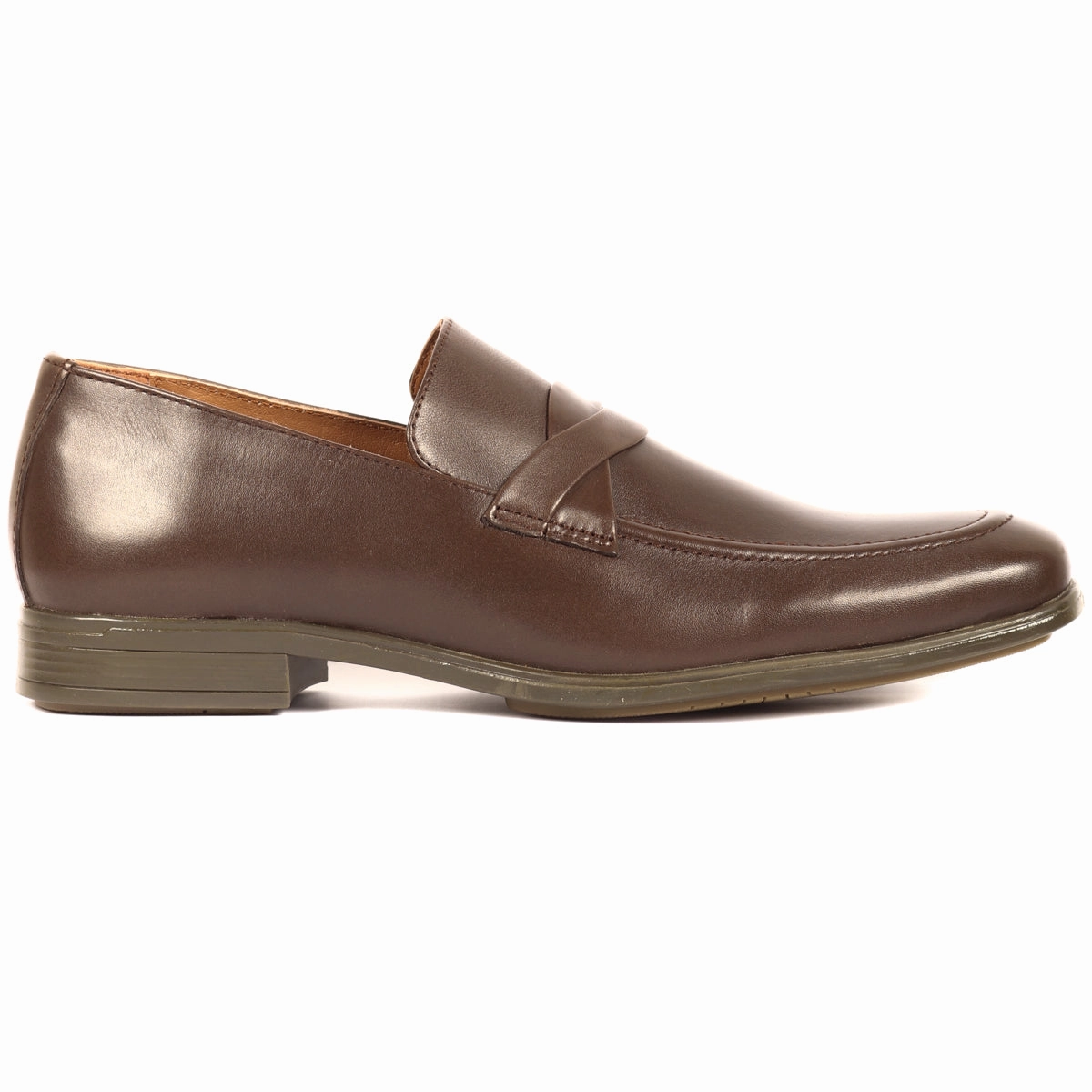 For Europe Walking Colter Maddow