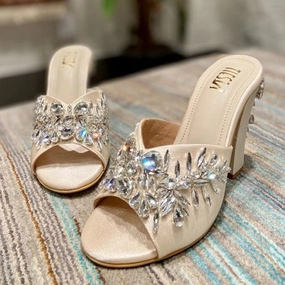 Casual Shoes With Leather Soles Crystal Blocks (neutral white Stones BLOCK heels wedding shoes )
