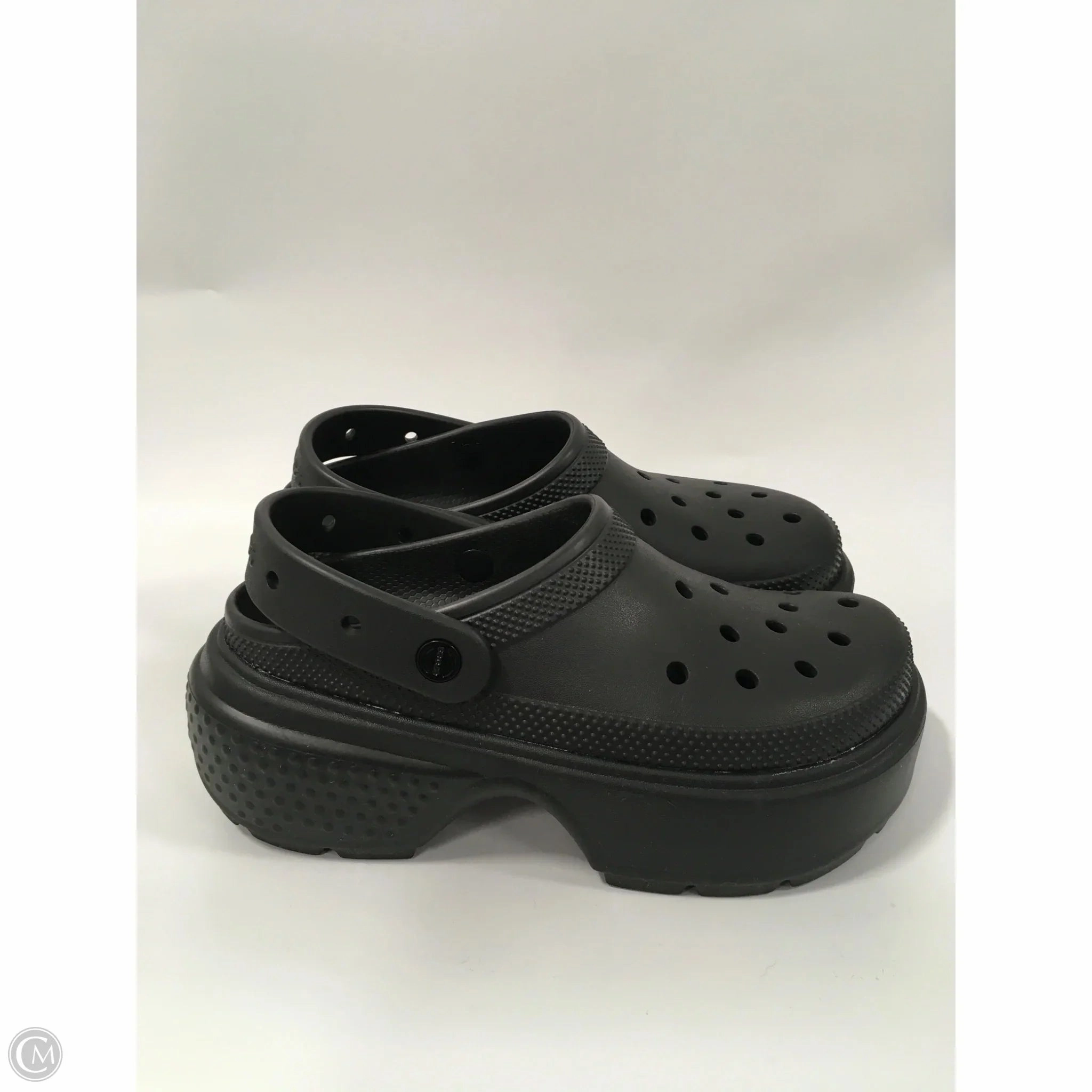 Heels With Gold Chain Shoes Heels Platform By Crocs In Black, Size: 10