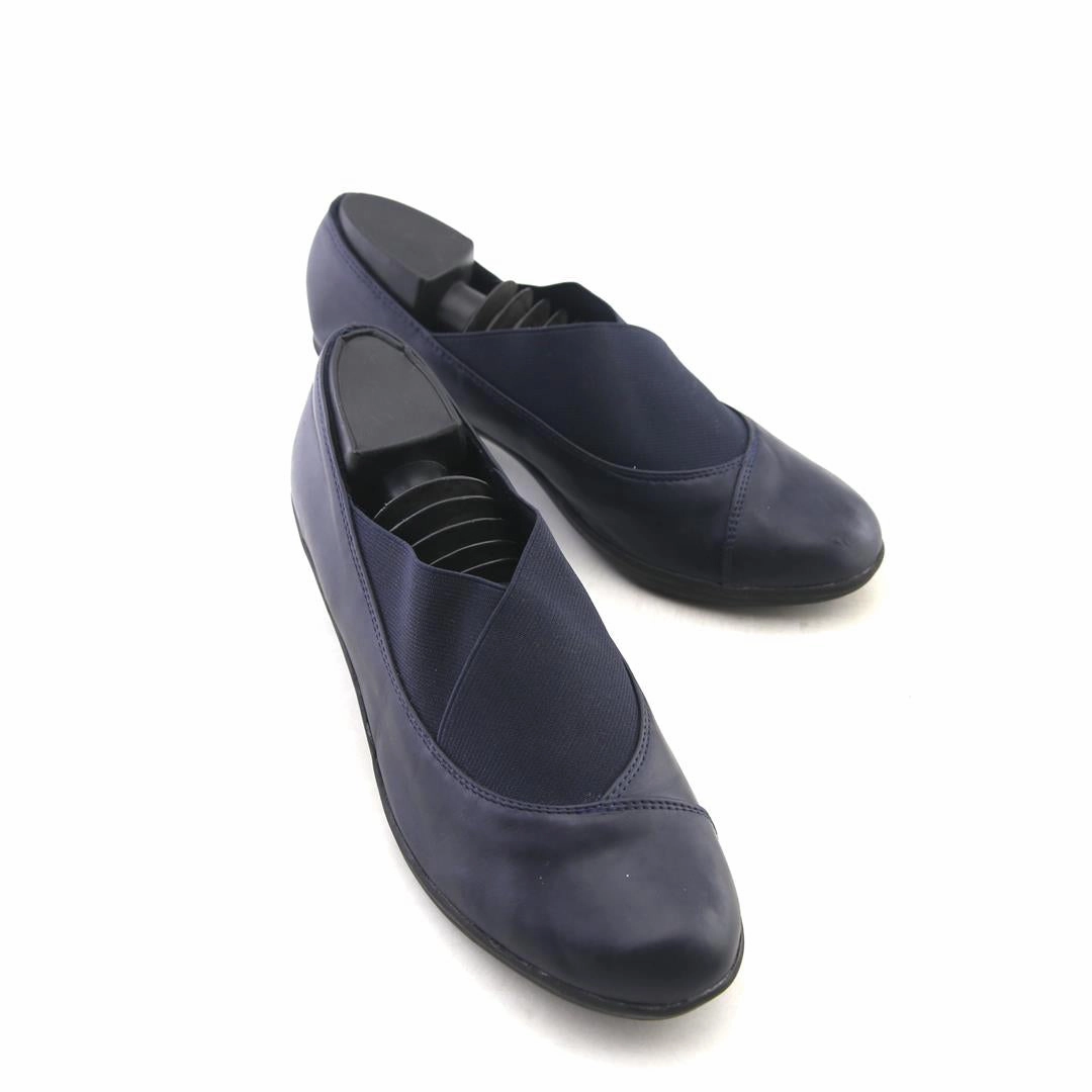 Running Shoes With High Heel Toe Drop LAURA SCOTT  .