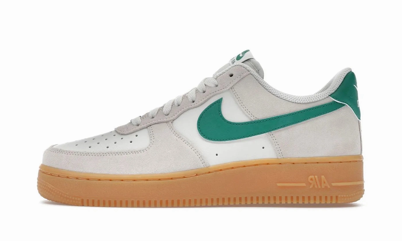 Wrestling Shoes Nike Takedown Nike Air Force 1 Low '07 LV8 Phantom Malachite Gum