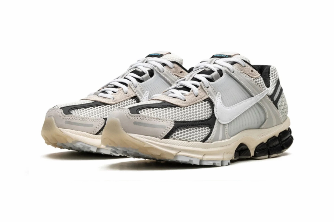 Nike Zoom Vomero 5 Supersonic Light Bone Black Good Nike Basketball Shoes