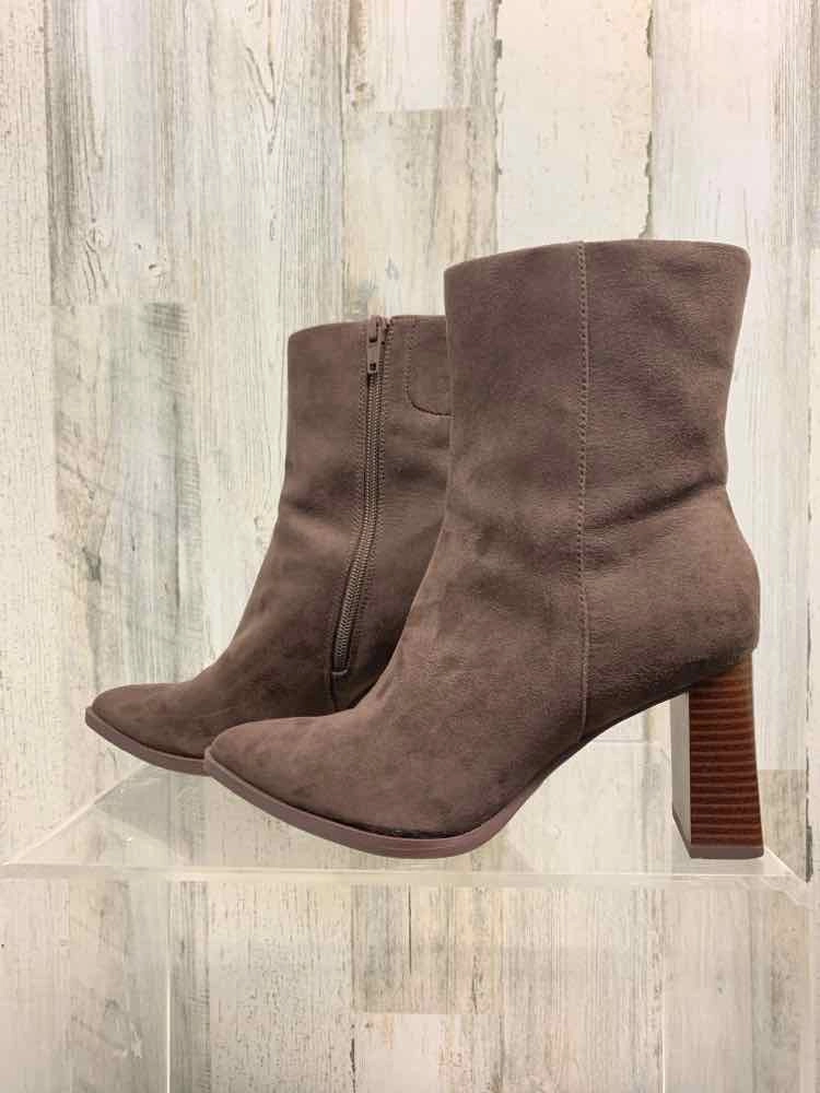 Originals Stan Smith Casual Shoes PRE-OWNED BROWN Size 6 Shoes/BROWN SUEDE BOOTIES. CHUNKY HEEL & POINTED TOE. ZIP