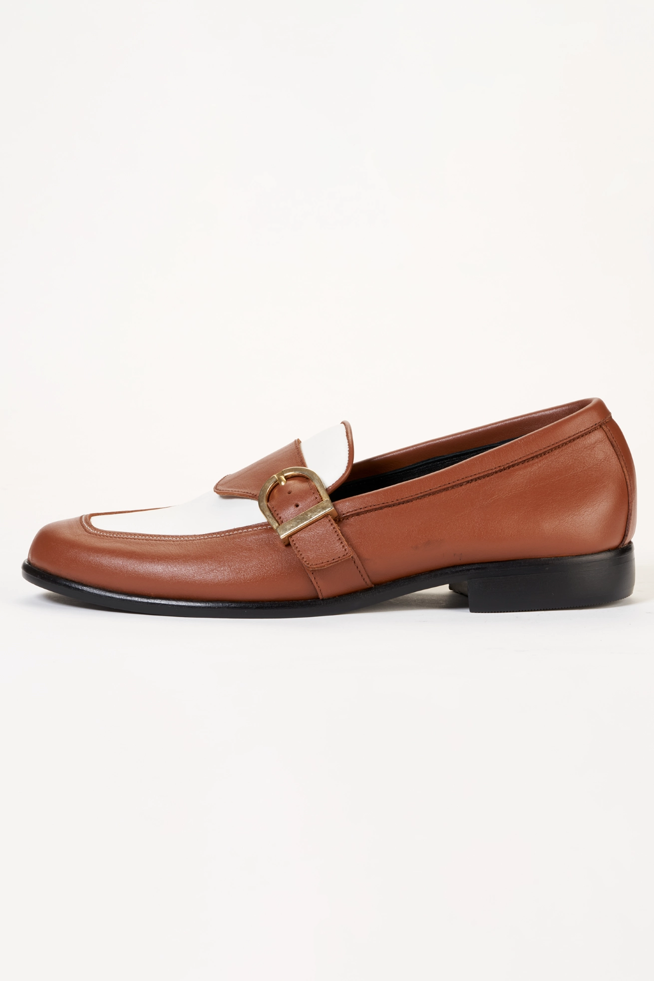 Older Casual Shoes Ajadi Loafers in Brown and White Leather with Brown Strap Buckle
