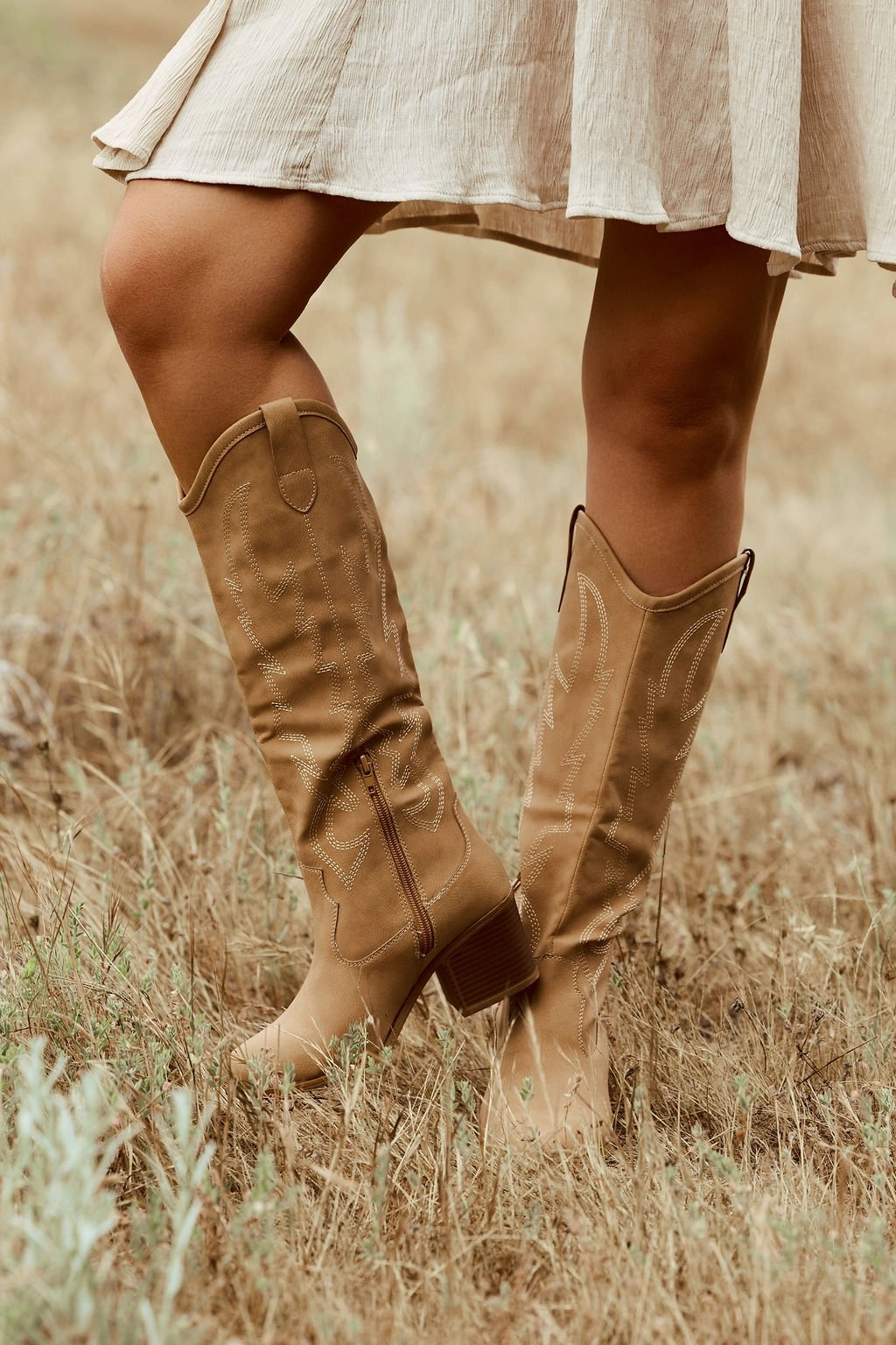 Dirty Laundry Upwind Western Boots - Camel Zayas Knee High Boots