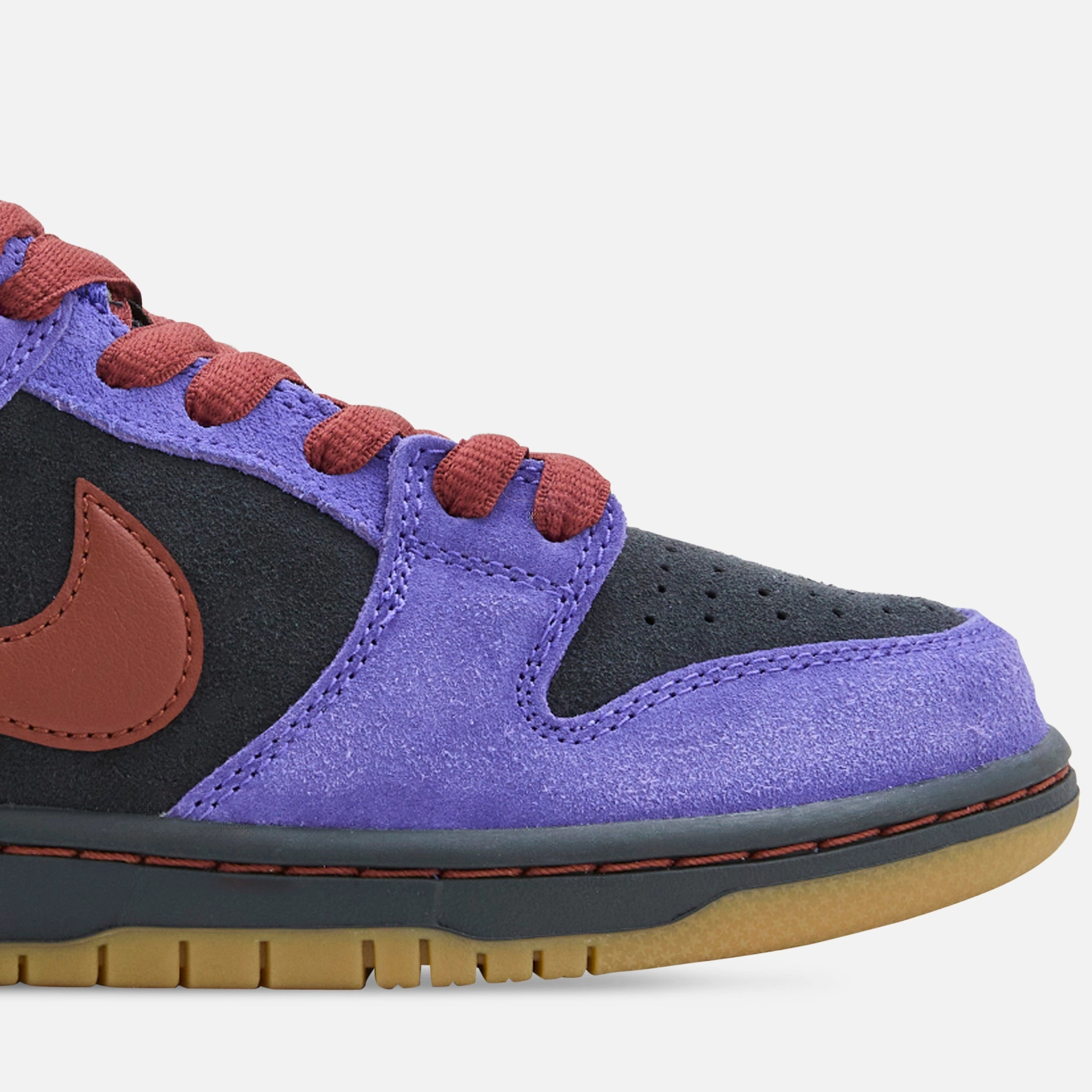 SB Dunk Low Pro Persian Violet | Cinnamon | Off Noir Regular Nike Shoes