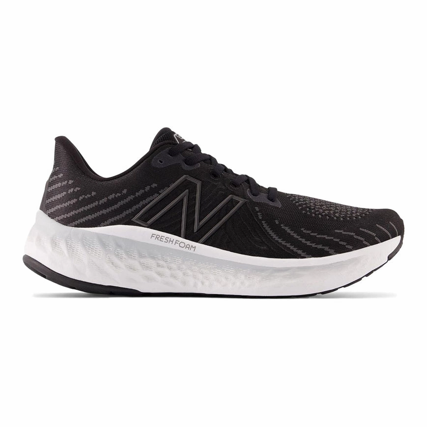 Aesthetic New Balances Men's New Balance Fresh Foam Vongo v5, Black/Phantom/Steel, 10.5 2E Wide
