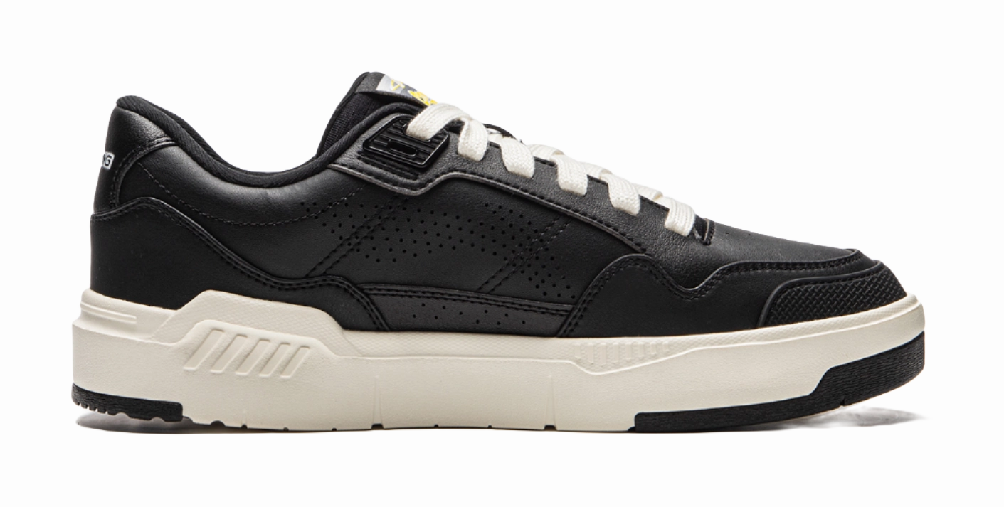 LiNing Common 80s Slip Resistant Abrasion Resistant Low top Skateboard Shoes Men's Black White Casual Shoes Toddler