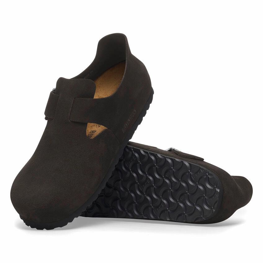 Sydney Luxe Buckle London Classic Footbed : Black Suede