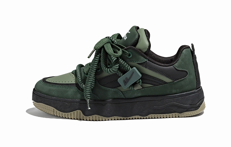 Warrior Low top Skateboard Shoes Unisex White