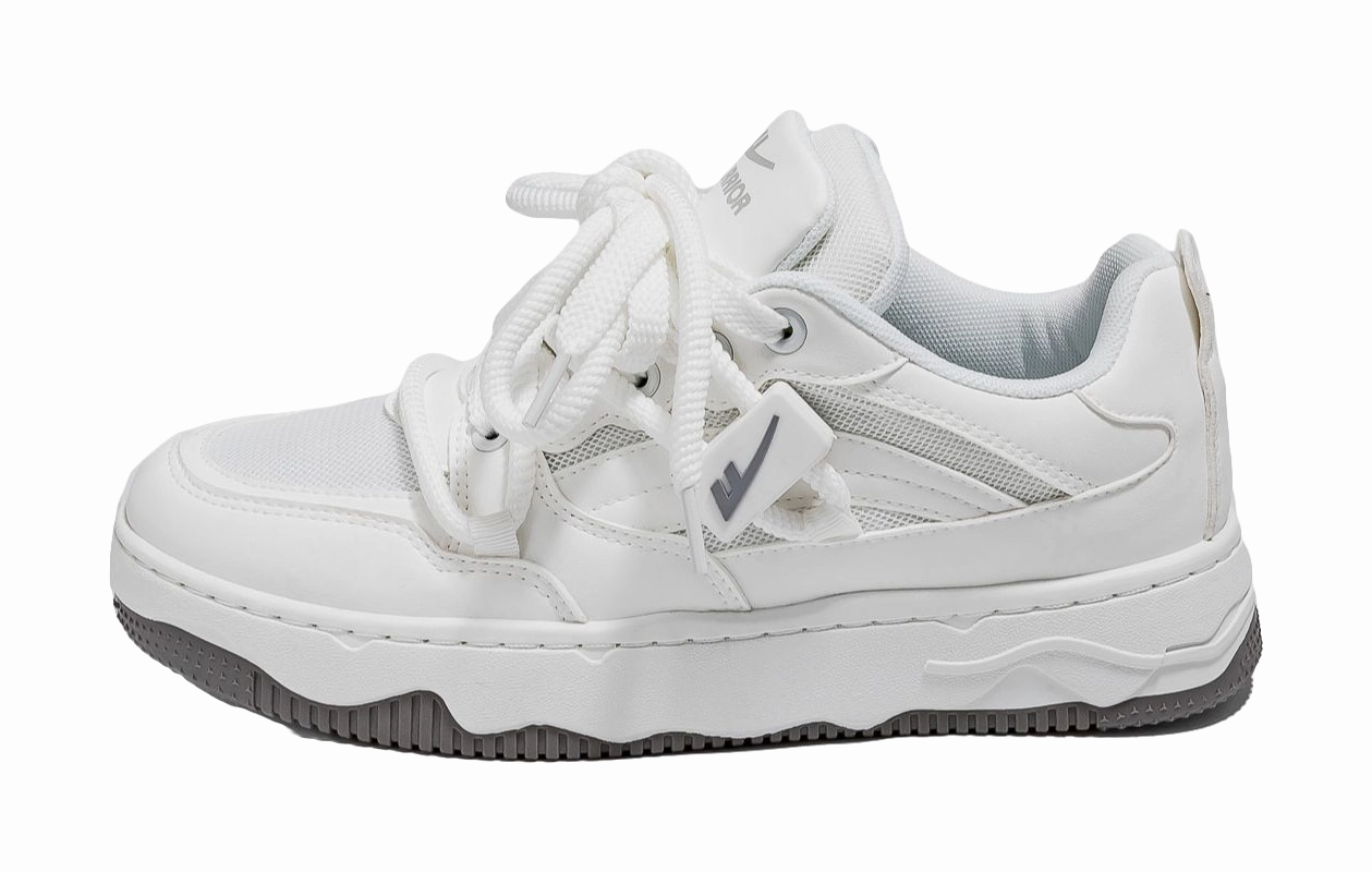 Warrior Low top Skateboard Shoes Unisex White