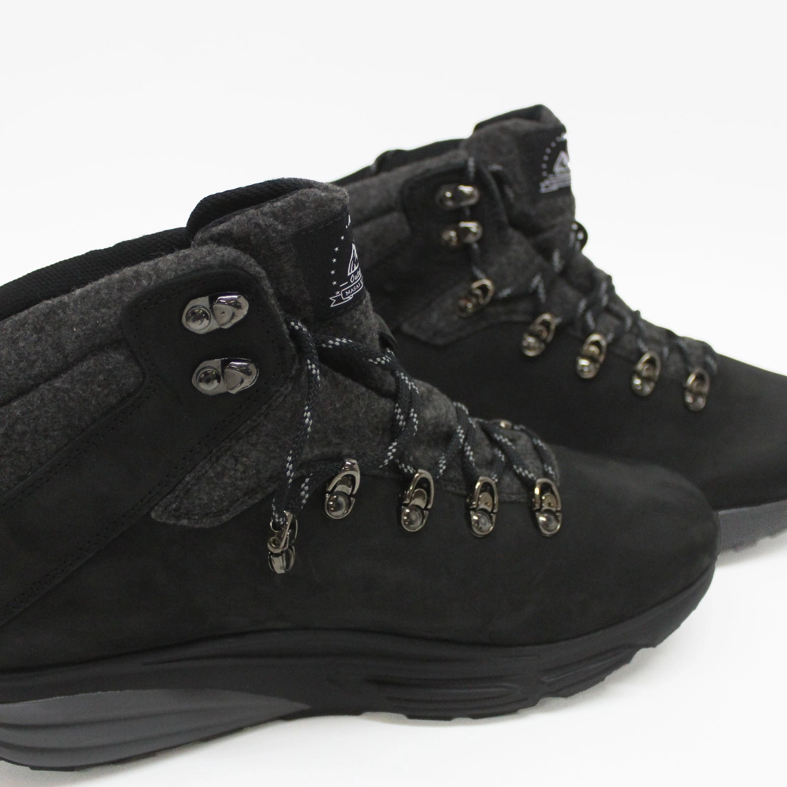 Adidas Hiking Boot MBT MT Alpine Sym Leather Men's Lace Up Boots - UK 9 - US 10 Men - EU 44