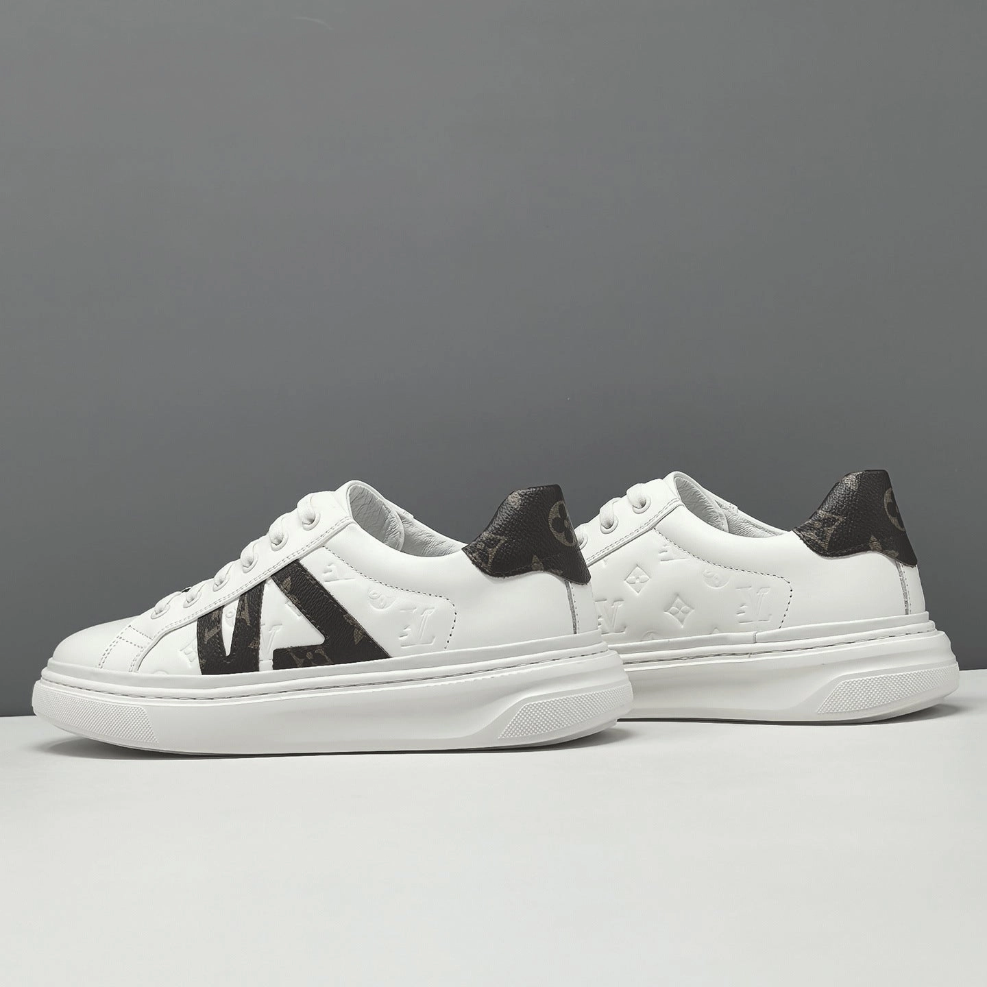 Flat Earth Shoes Men's Fashion Embosed Leather Flat Casual Shoes