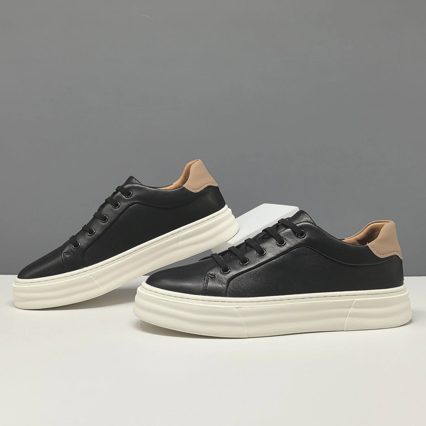 Flat Slip On Shoes For Sale Men's Fashion Minimalist Leather Flat Slip-on Casual Shoes