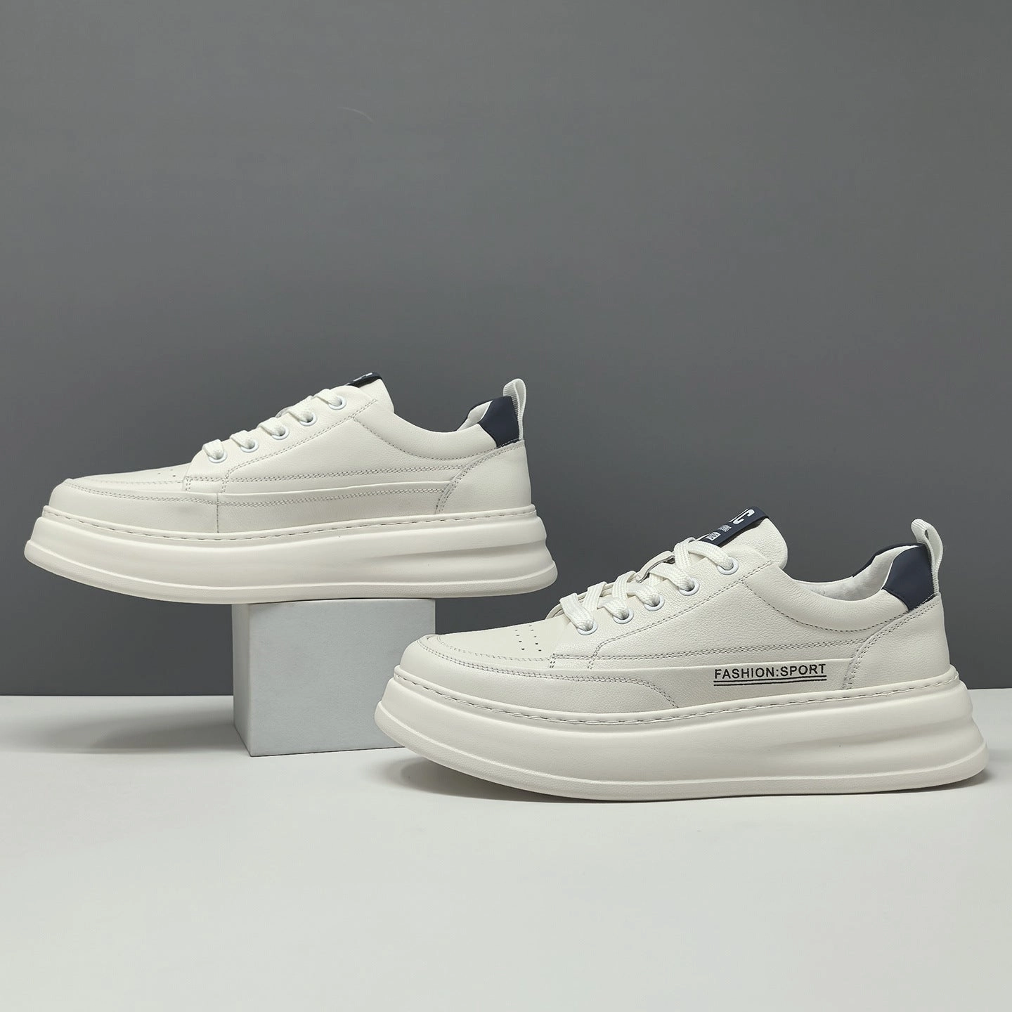 Foldable Flat Shoes In A Bag Men's Fashion Quilted Leather Flat Casual Sneakers