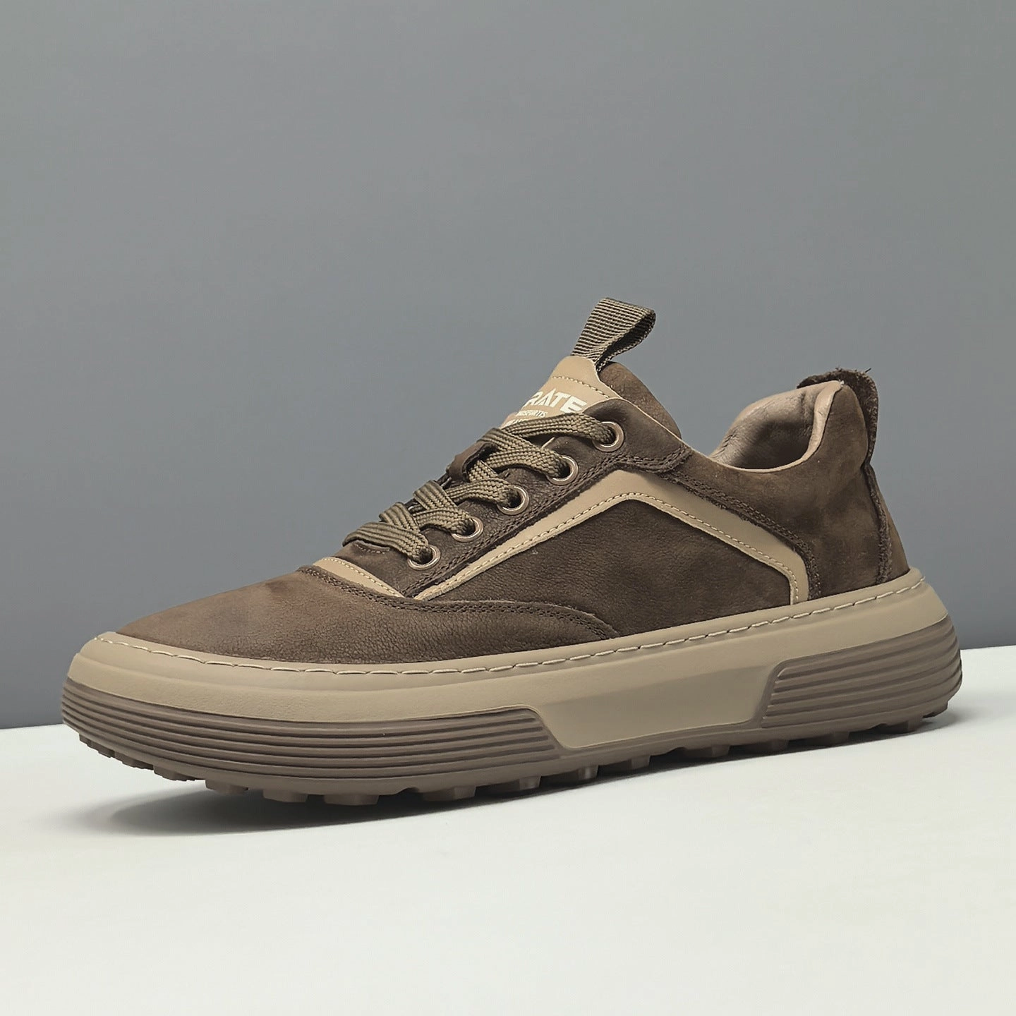 Flat Shoes Squats Deadlifts Men's Quilted Leather Minimalist Flat Casual Sneakers