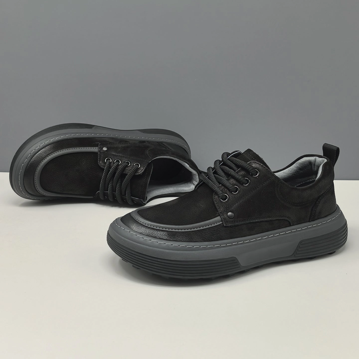 Men's Retro Quilted Leather Flat Casual Shoes Non Flat Shoes