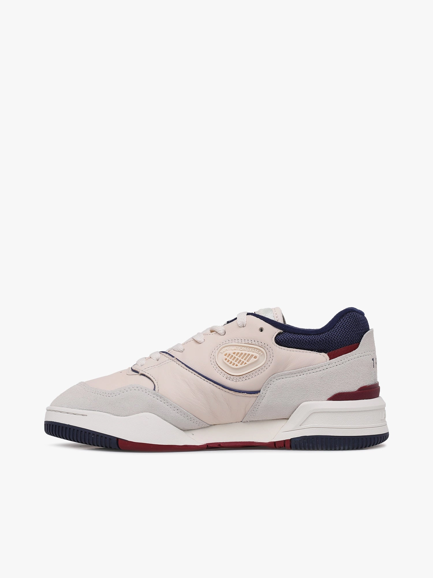 Lineshot 223 Off Wht Nvy leather Pointe Shoe Style Flats