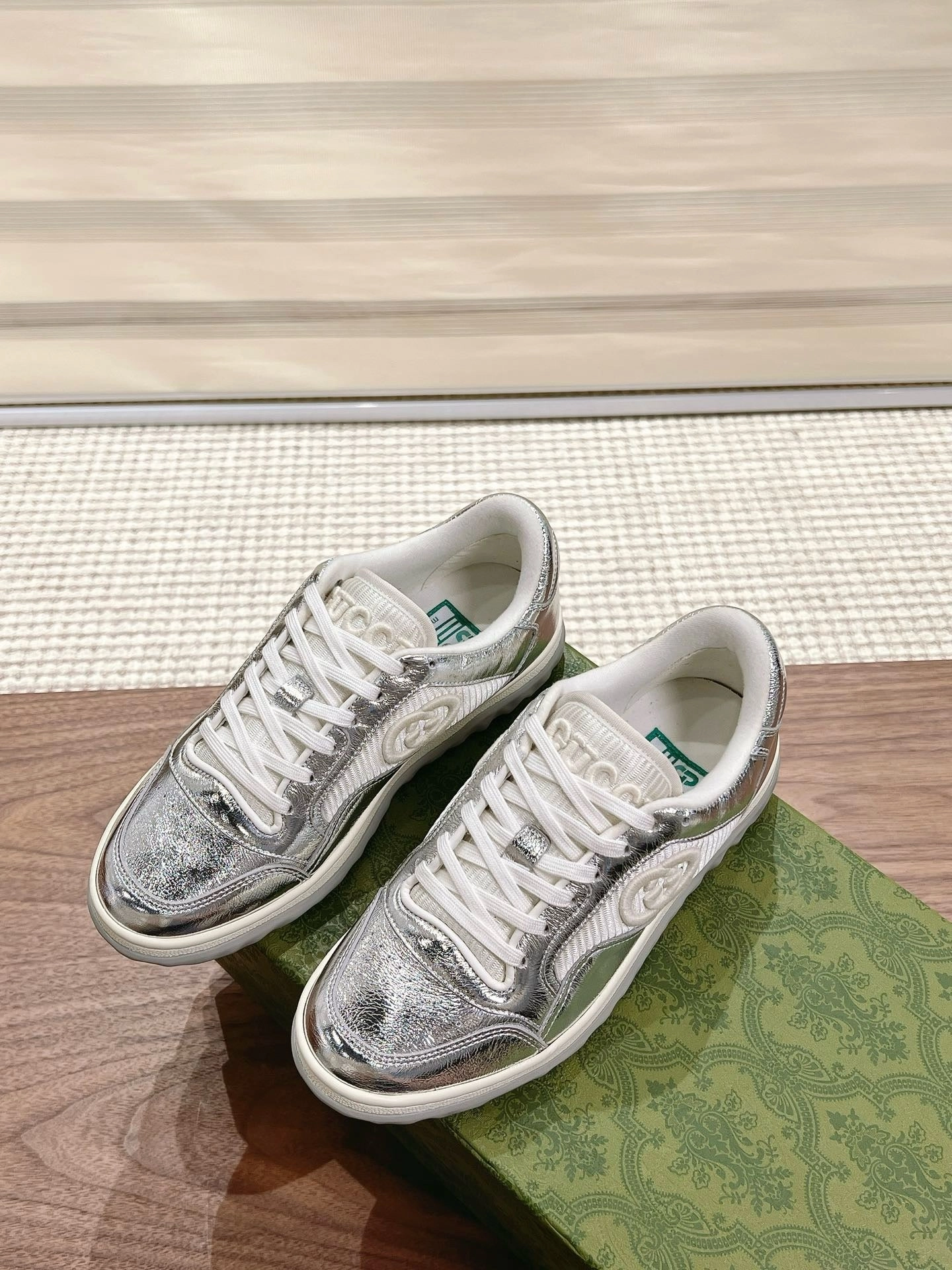 SE1650 Gucci Women's G75 Sneaker / Size5-11