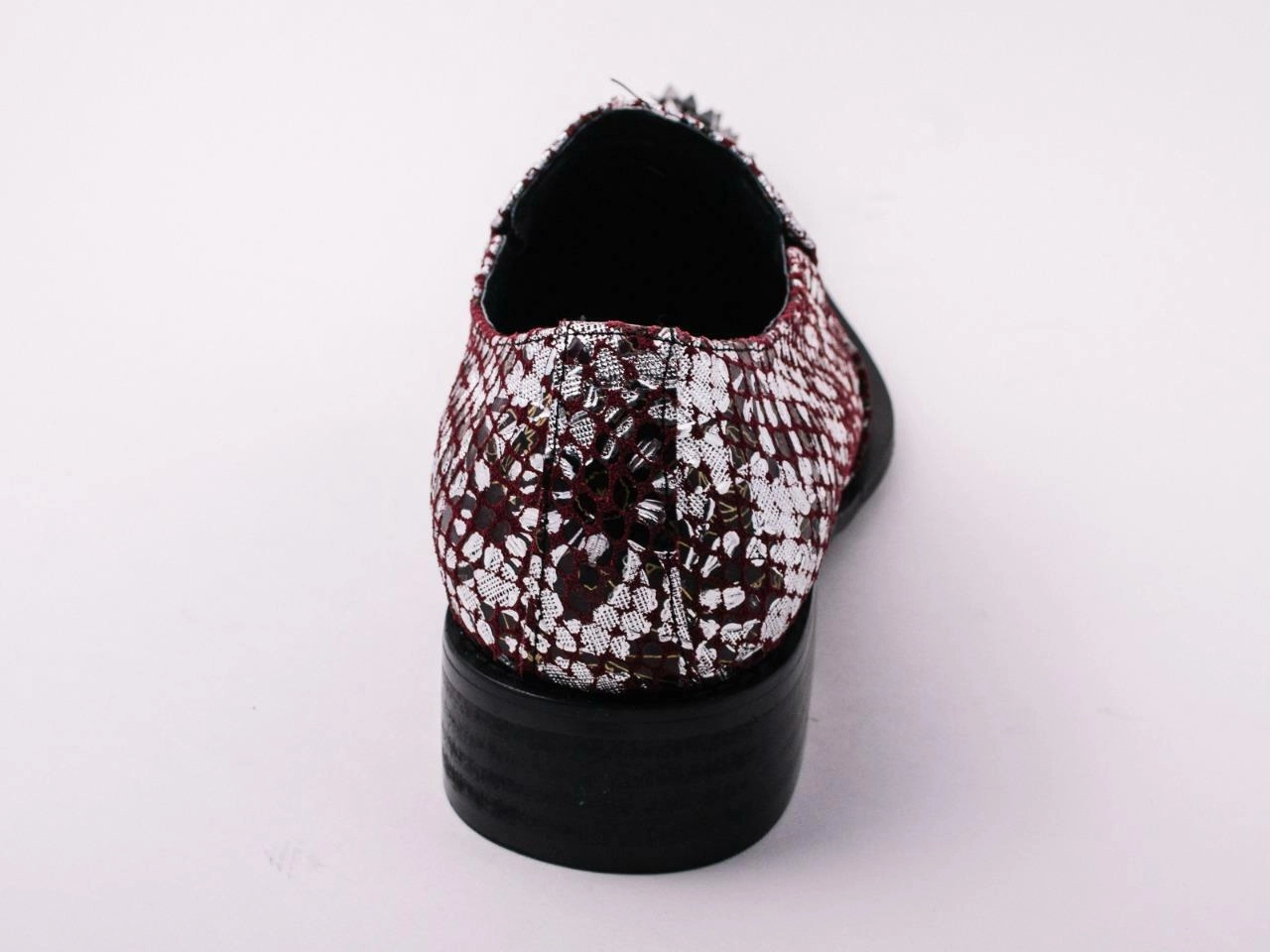 New Men's Red Fiesso Silver Foil Metal Toe Slip on Shoes with Spikes FI 6842 Air Max Dia Se Casual Shoes