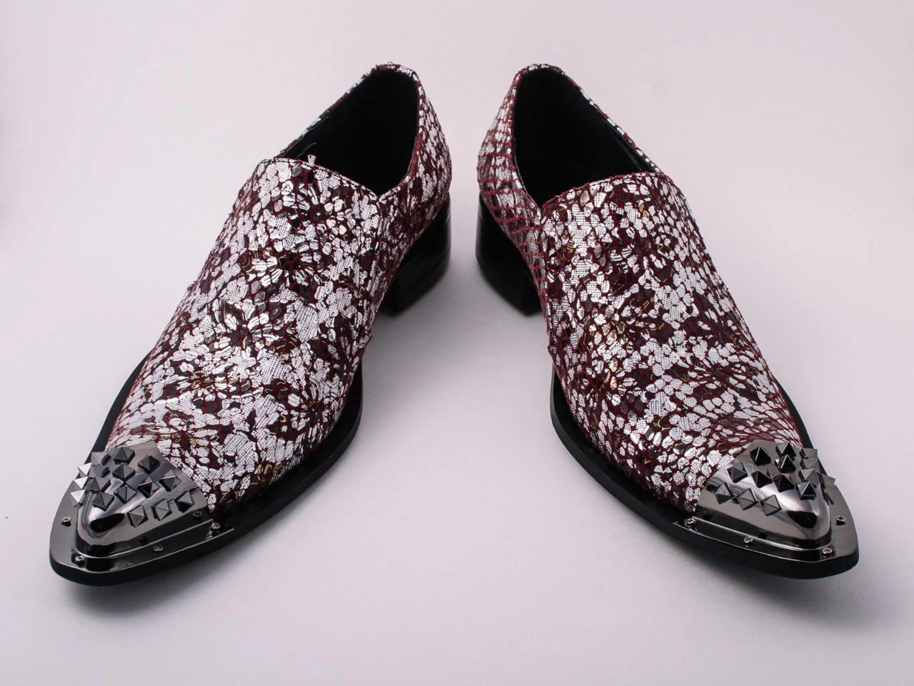 New Men's Red Fiesso Silver Foil Metal Toe Slip on Shoes with Spikes FI 6842 Docker Casual Shoes