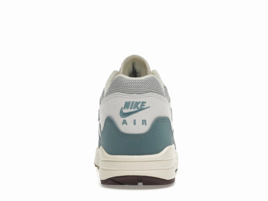 Nike Mercurial Vapor Indoor Soccer Shoes Nike Air Max 1 Patta Waves Noise Aqua (without Bracelet)