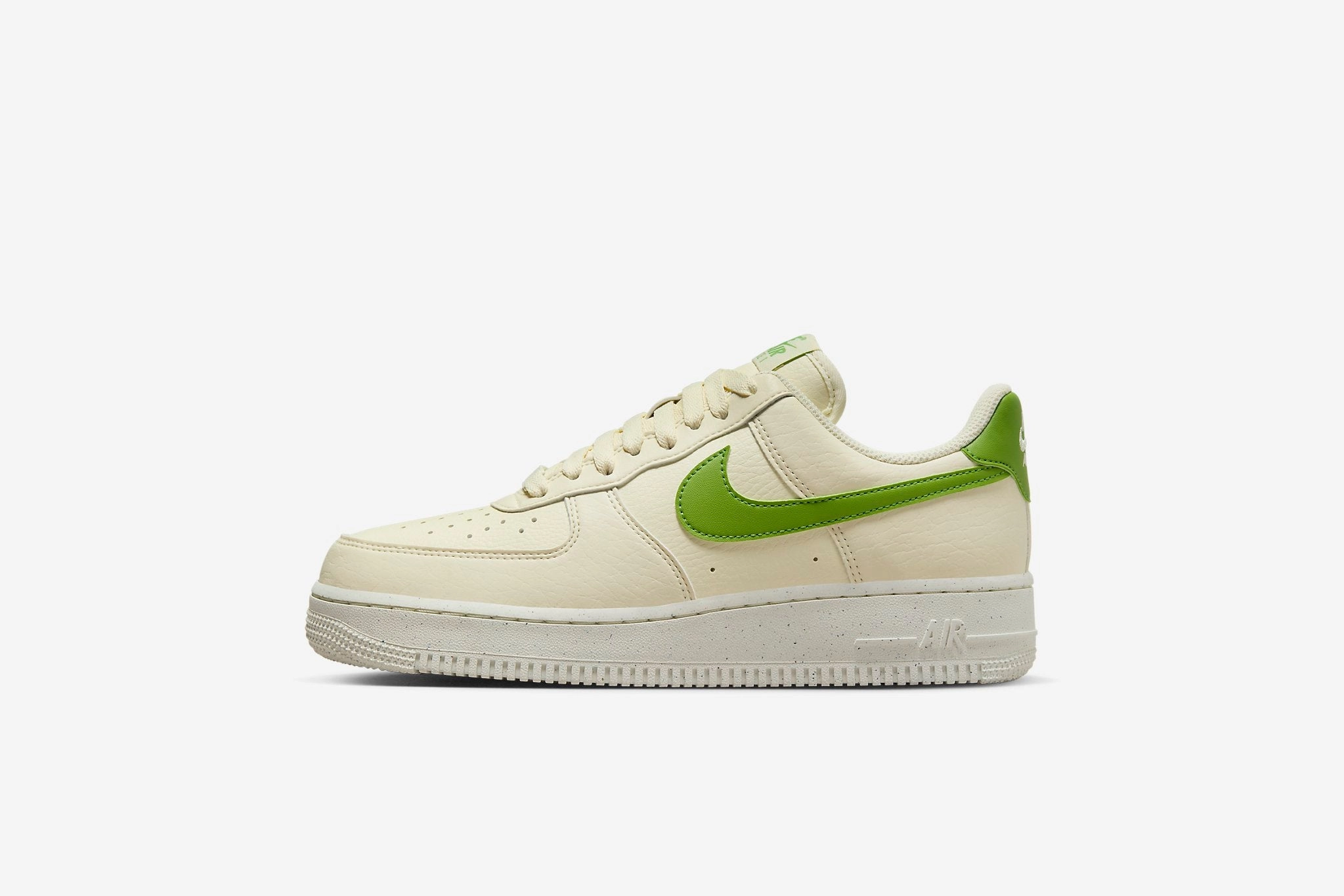 Nike "Air Force 1 '07 NN" W - Coconut Milk / Chlorophyll Nike Shoes Sizes