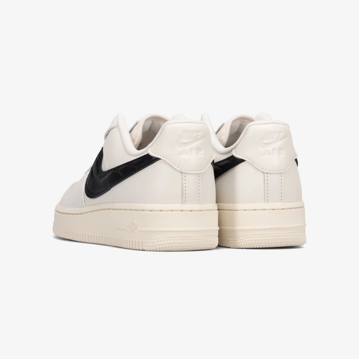 NIKE WMNS AIR FORCE 1 '07 -QUILTED SWOOSH- Nike Pronation Running Shoes
