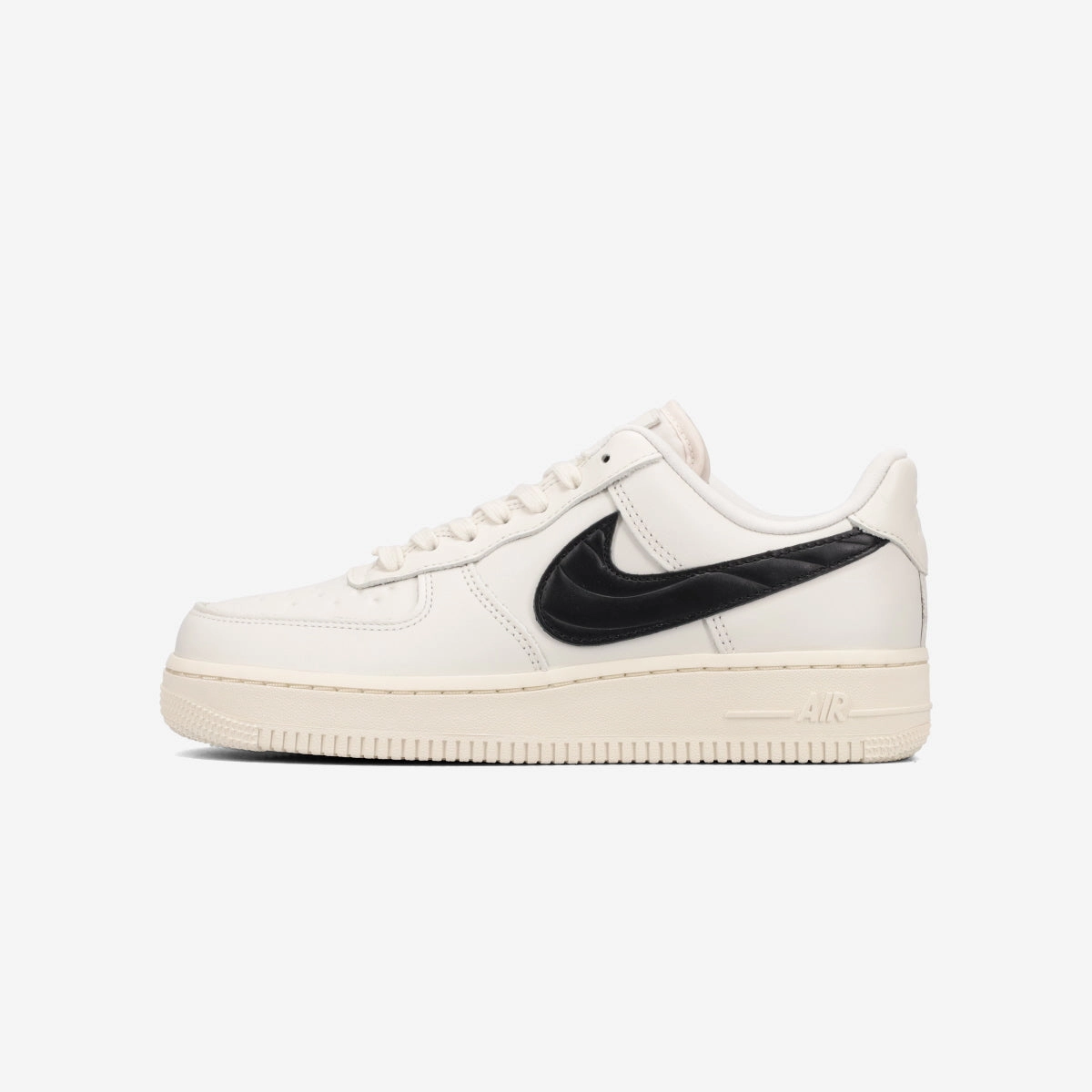 NIKE WMNS AIR FORCE 1 '07 -QUILTED SWOOSH- Nike Camo Shoes