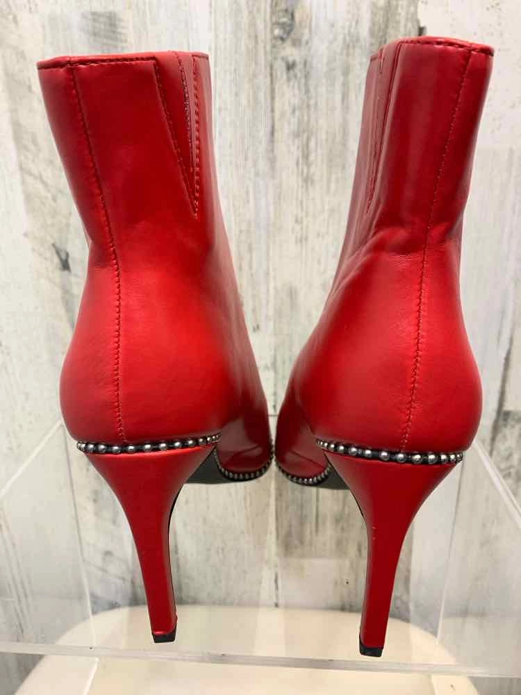 Sparkle Casual Shoes NWT BAR lll SHOES Shoe Size 5.5 Red Shoes ZIPPED FRONT SLIM HEEL BEADED BOTTOM