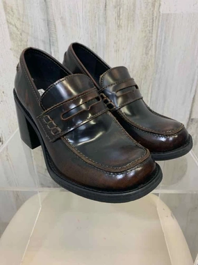 Air Max Genome Casual Shoes NWT STEVE MADDEN SHOES Shoe Size 8 Brown Shoes OLD SCHOOL BIG HEEL