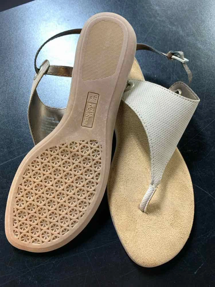 Sperry Casual Dress Shoes NWT WHITE MOUNTAIN SHOES Shoe Size 9.5 Tan Shoes