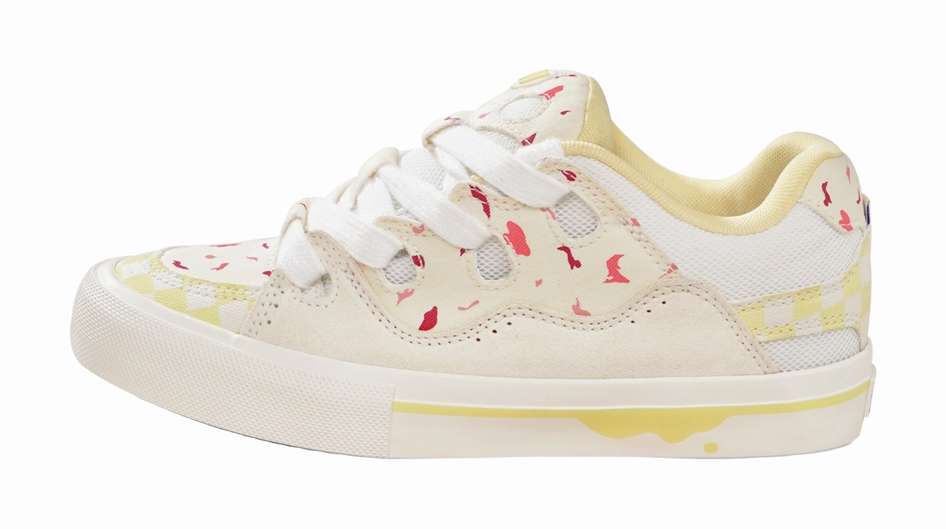 Casual Leather Work Shoes Ollieskate Magic Bake Slip Resistant Abrasion Resistant Low top Skateboard Shoes Unisex White Yellow