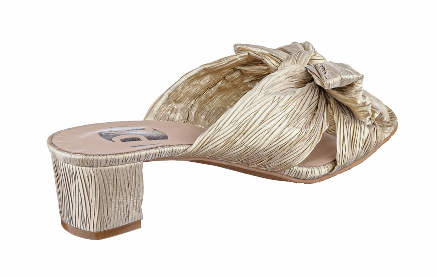 Casual Shoes To Wear With Suits P&J Hawaii Gold