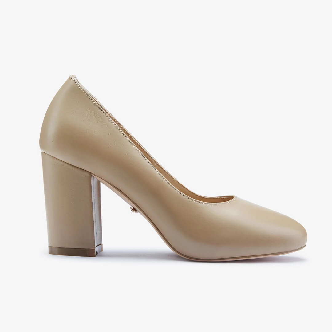 *BAMBI - beige round toe platform Reverse High Heels
