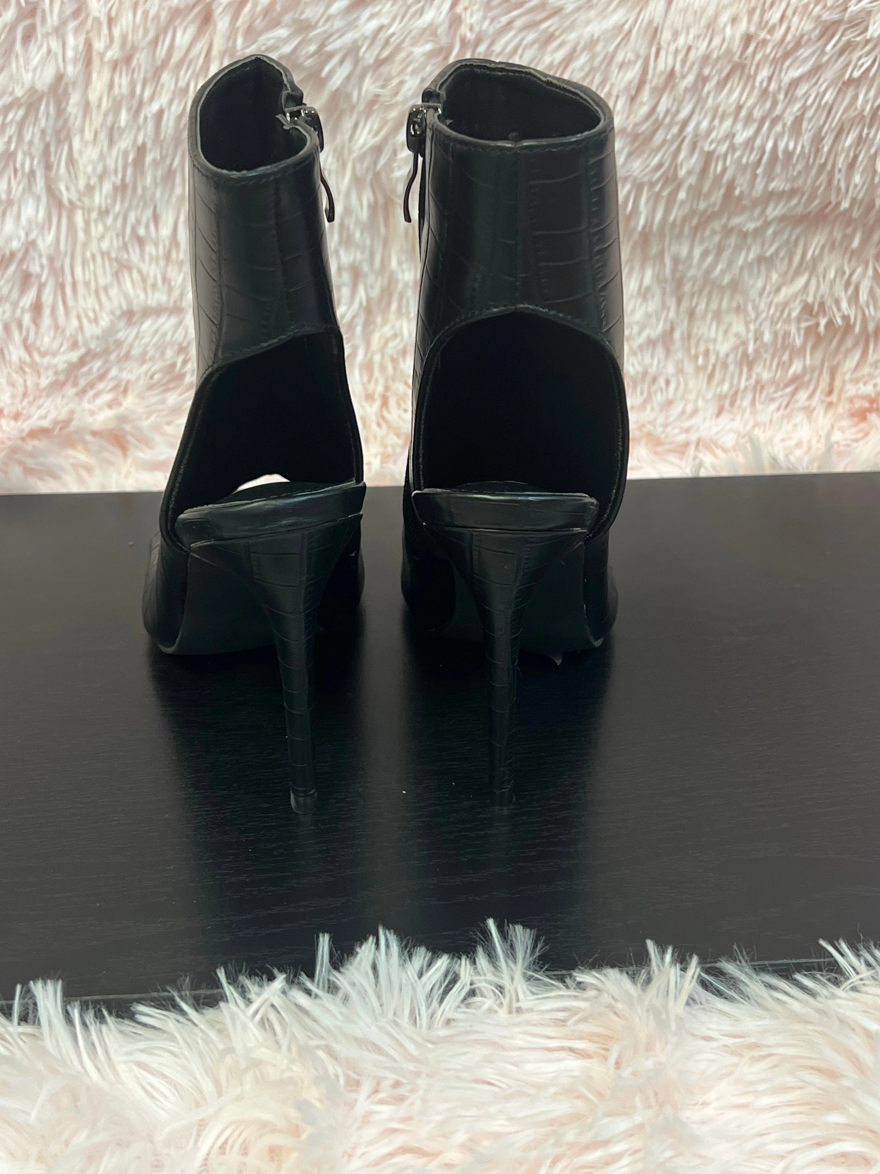 VICTORIA-15 Black Convertible High Heel Shoes