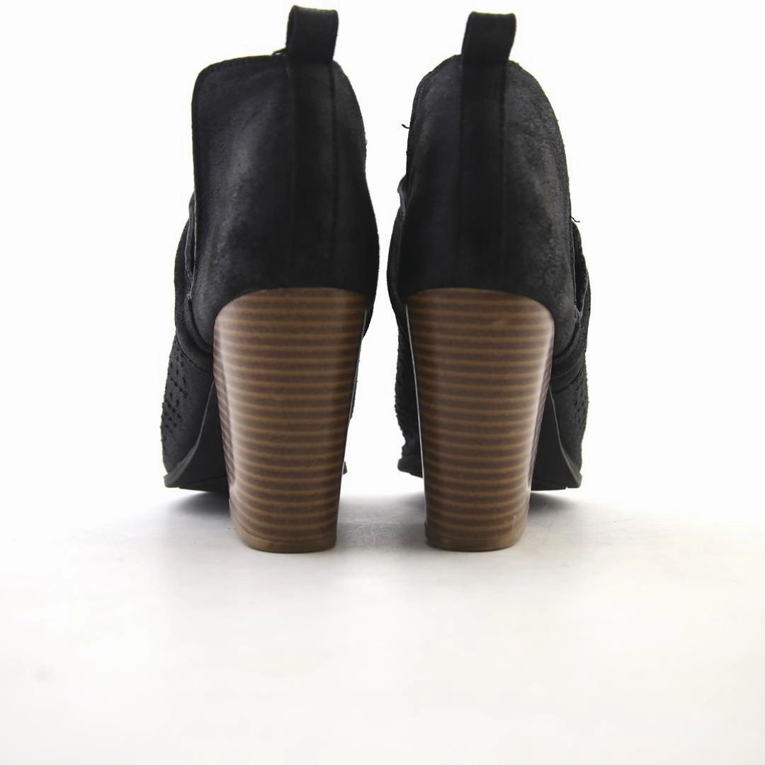 Hotwife High Heels QUPID .