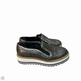 Chunky High Heeled Loafers Shoes Heels Platform By White Mountain In Silver, Size: 7